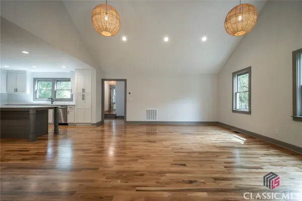 $809,900 | 215 Holman Avenue, Athens, GA 30606