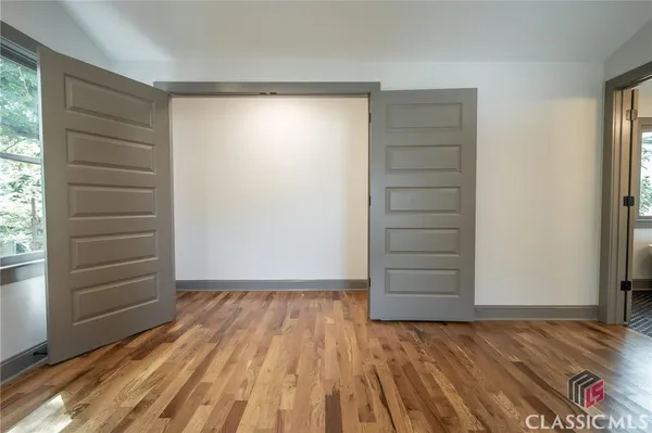 $809,900 | 215 Holman Avenue, Athens, GA 30606