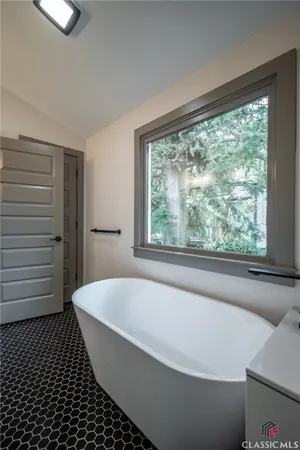 $809,900 | 215 Holman Avenue, Athens, GA 30606