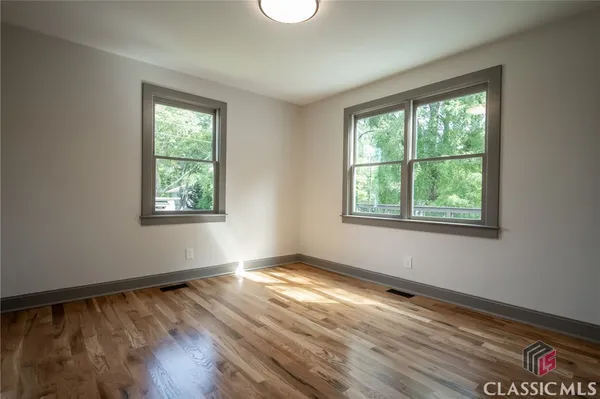 $809,900 | 215 Holman Avenue, Athens, GA 30606