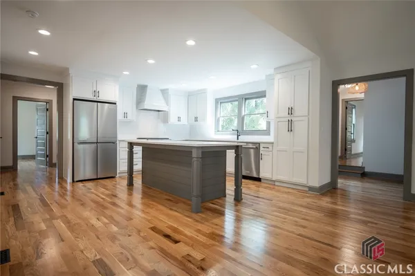 $809,900 | 215 Holman Avenue, Athens, GA 30606