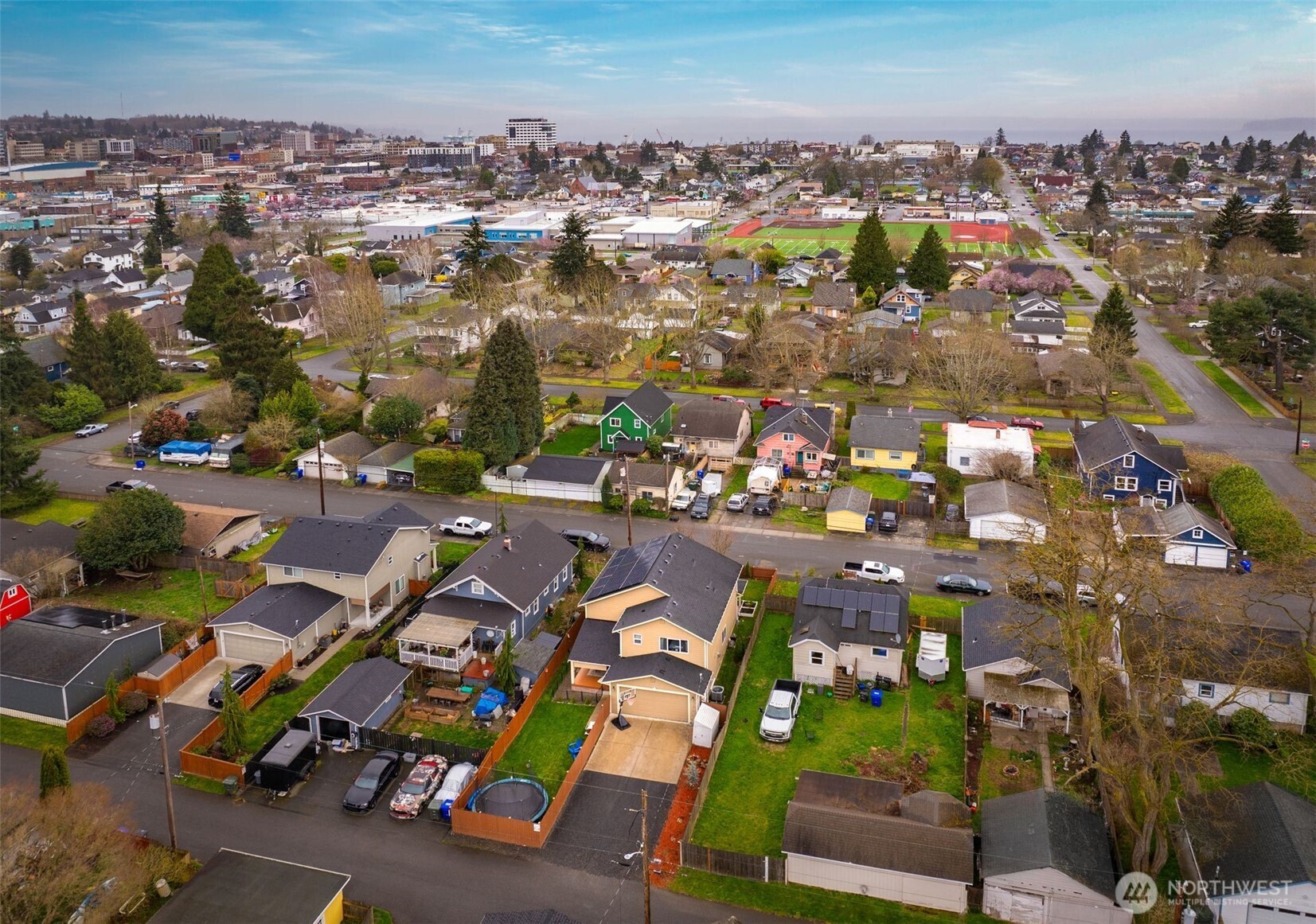 2413 Fulton Street Everett, WA 98201 - Photo 23 of 30