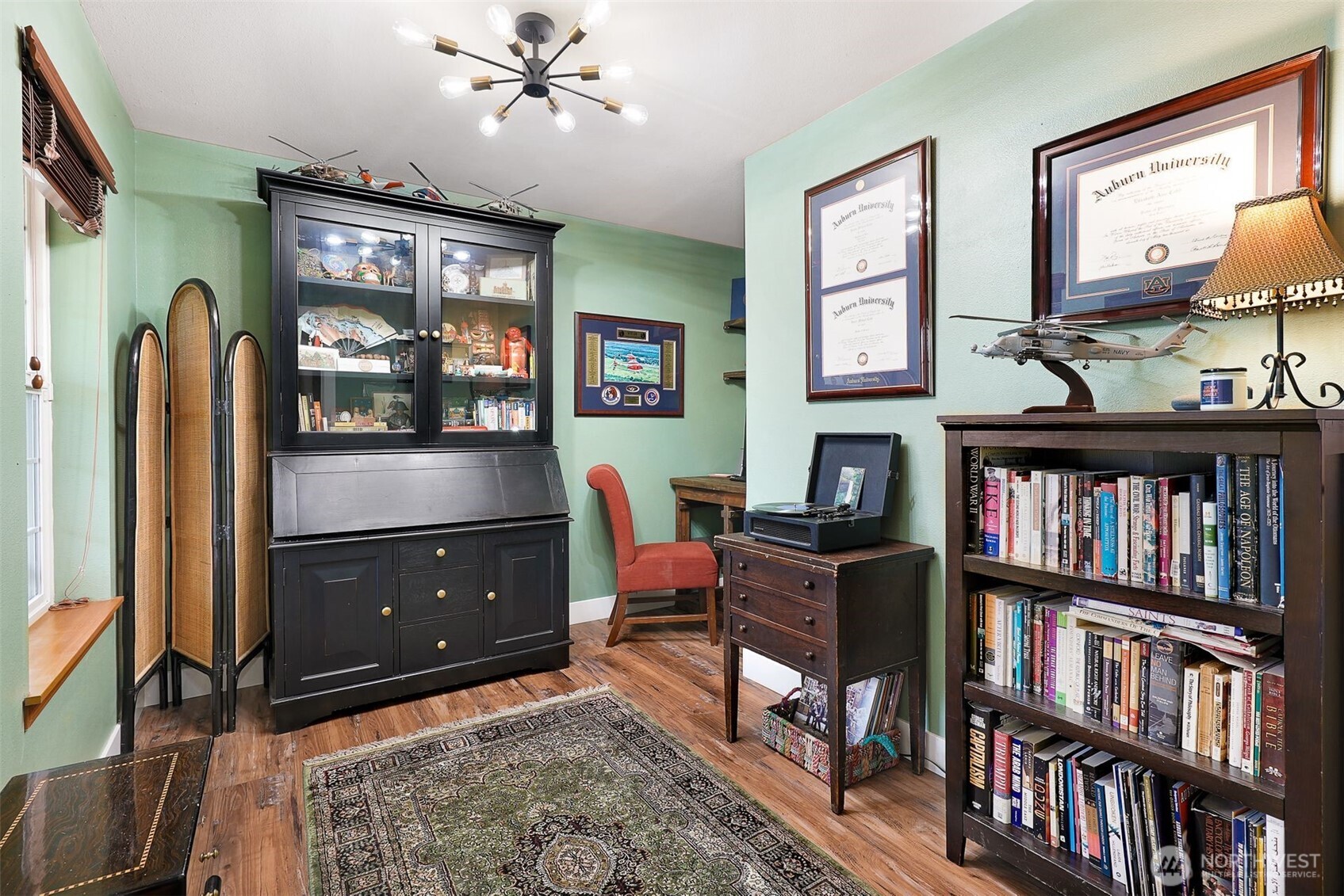 2413 Fulton Street Everett, WA 98201 - Photo 9 of 30