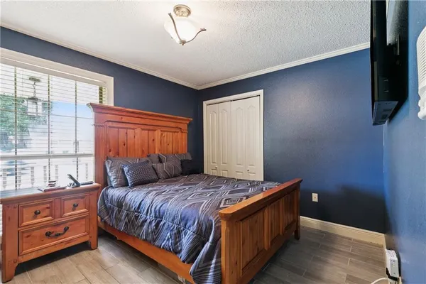 $408,000 | 2920 Acorn Drive, Violet, LA 70092