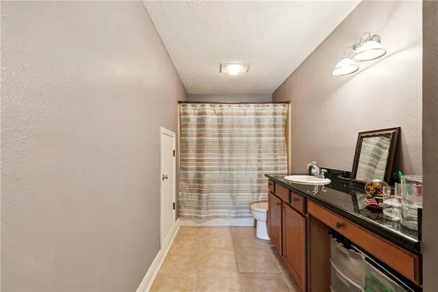 $415,000 | 2920 Acorn Drive, Violet, LA 70092