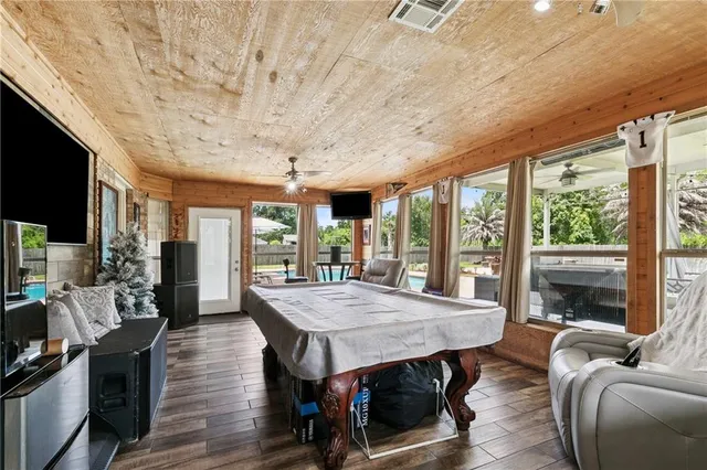 $415,000 | 2920 Acorn Drive, Violet, LA 70092