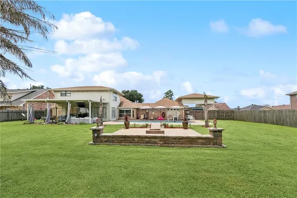 $408,000 | 2920 Acorn Drive, Violet, LA 70092