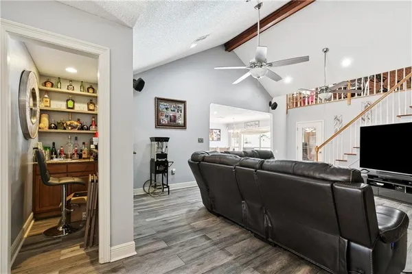 $408,000 | 2920 Acorn Drive, Violet, LA 70092