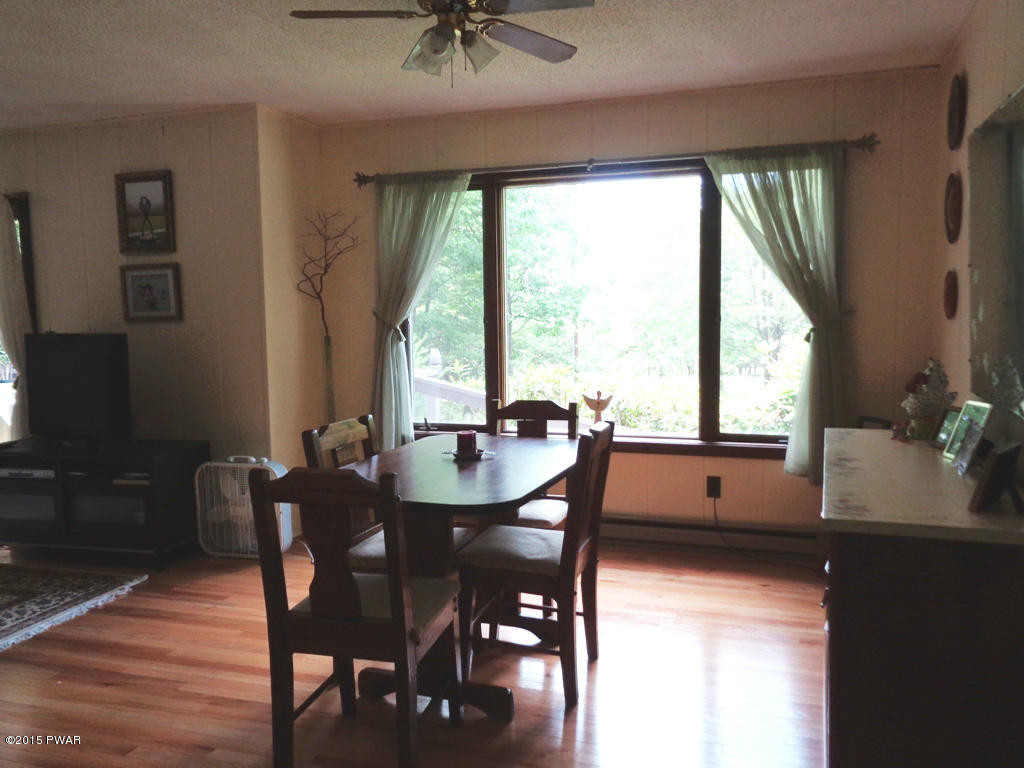 112 Mountain View Road Newfoundland, PA 18445 - Photo 21 of 35