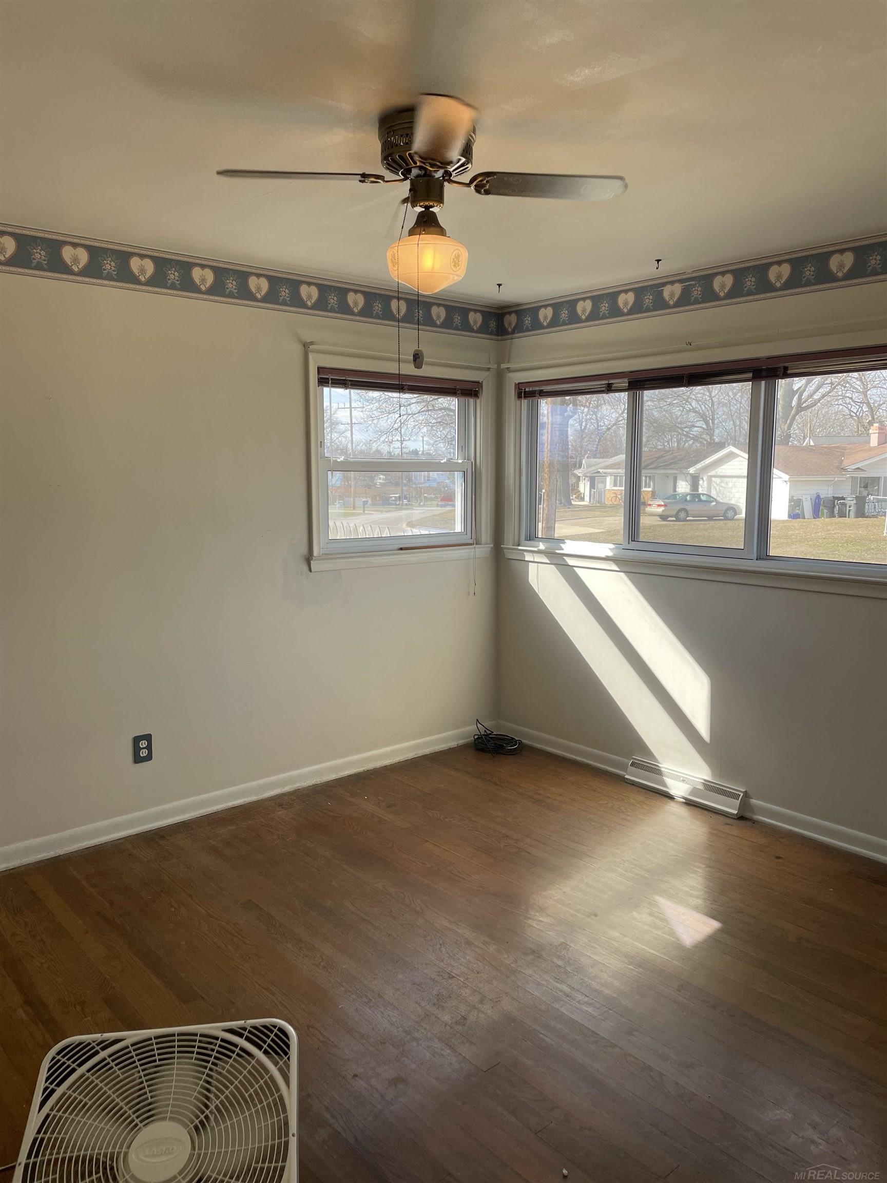 2405 Riverside Drive Port Huron, MI 48060 - Photo 23 of 39