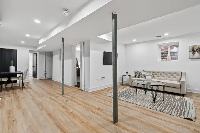 $610,000 | 5141 South Wabash Avenue, Chicago, IL 60615