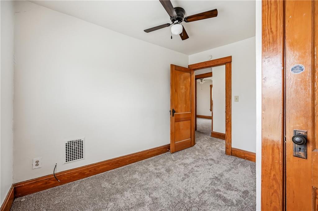 564 Spruce Avenue Sharon, PA 16146 - Photo 21 of 37 a view of empty room with wooden floor