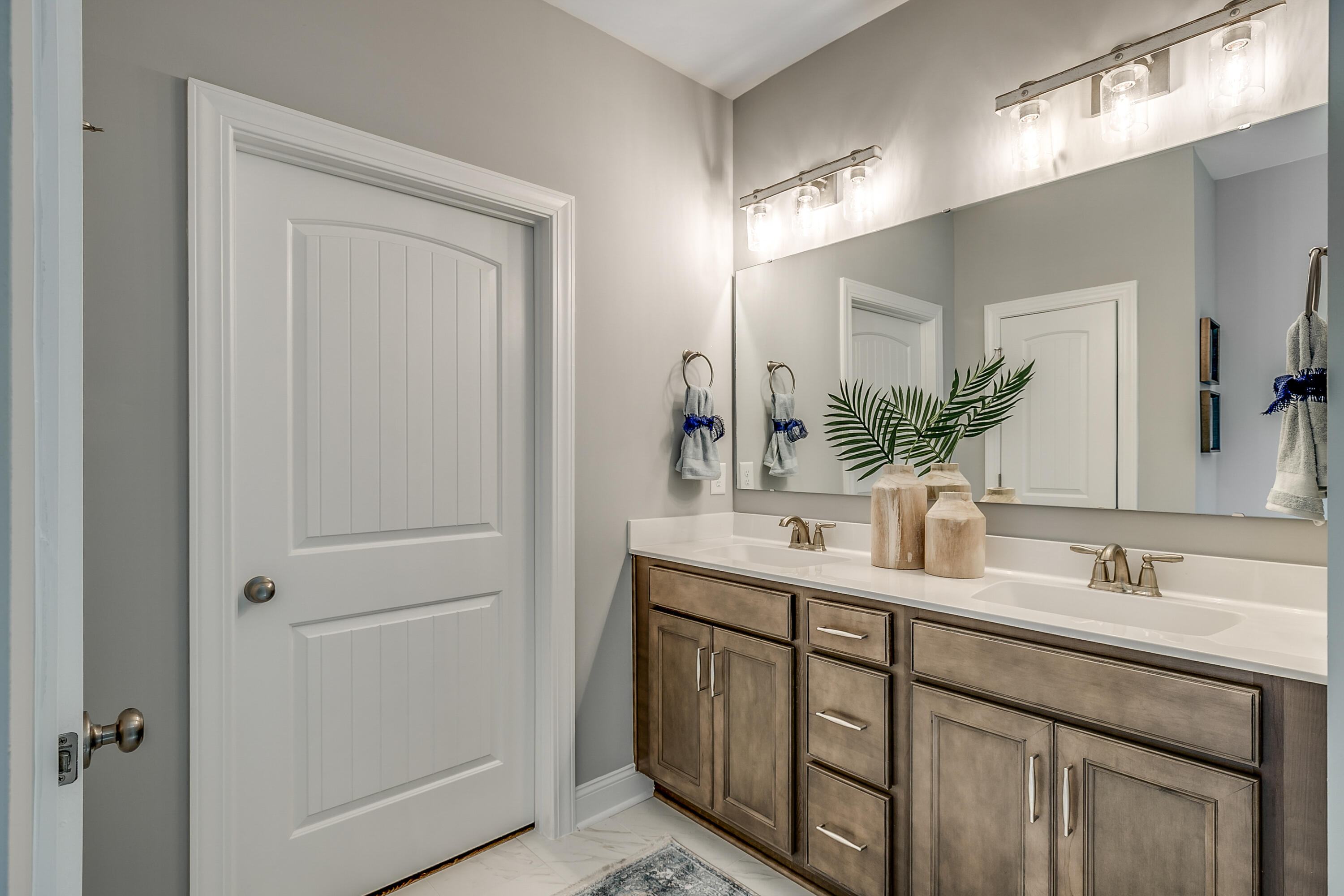 1000 Winding Grv Lane Moncks Corner, SC 29461 - Photo 17 of 26 Primary Bathroom