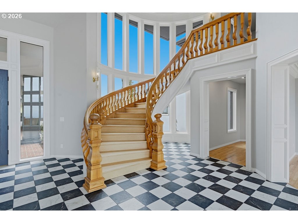 3010 Northwest 18th Avenue Camas, WA 98607 - Photo 9 of 48 Staircase