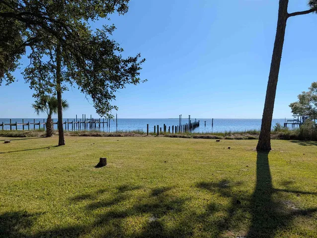 $299,000 | 2630 East Us Highway, Carrabelle, FL 32322