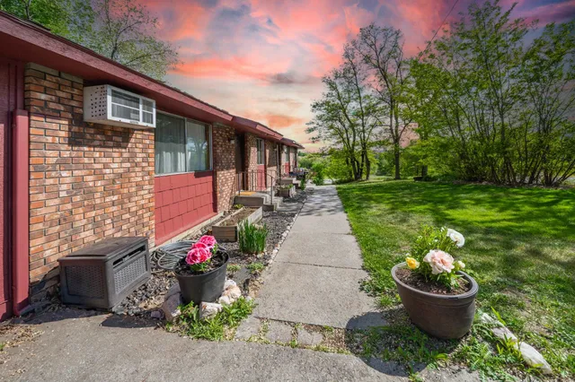 $549,000 | 2903 East Jackson Avenue, Unit 2510 2514 2514 N REGAL, Spokane, WA 99207