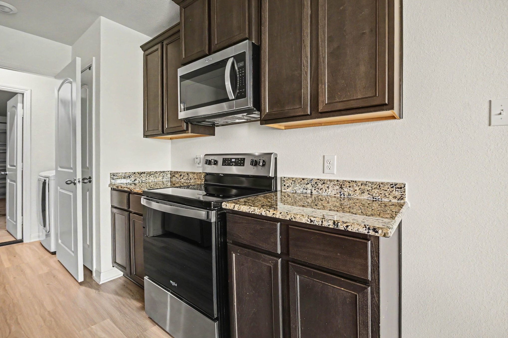 8402 Dusty Ridge Rd Cove Cove, TX 77523 - Photo 12 of 29