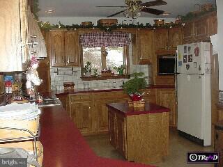 190 Club Road Oley, PA 19547 - Photo 6 of 6 Gallery Image 6