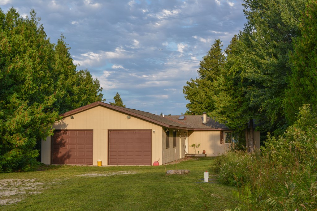 12727 West Wisconsin Bay Road Ellison Bay, WI 54210 - Photo 5 of 29