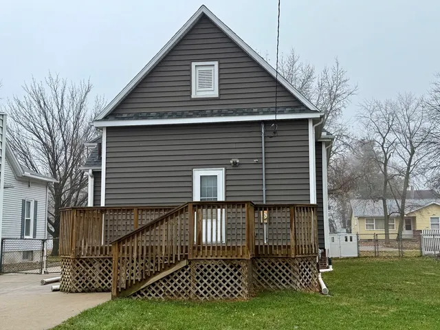 $139,900 | 421 North Grant Street, Clinton, IL 61727