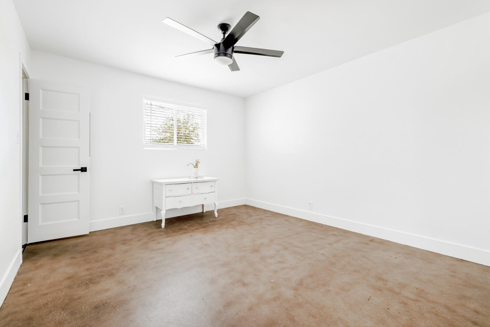 1303 West 9th Street Tempe, AZ 85281 - Photo 13 of 27 Photo #13