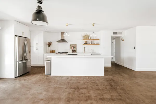 $3,800 | 1303 West 9th Street, Tempe, AZ 85281