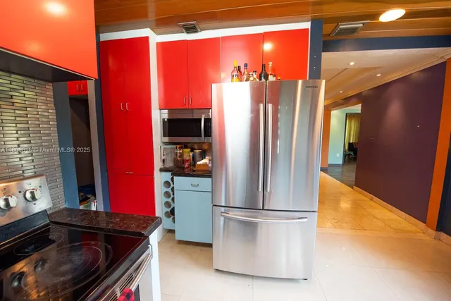 $895,000 | 16910 Northeast 8th Court, North Miami Beach, FL 33162