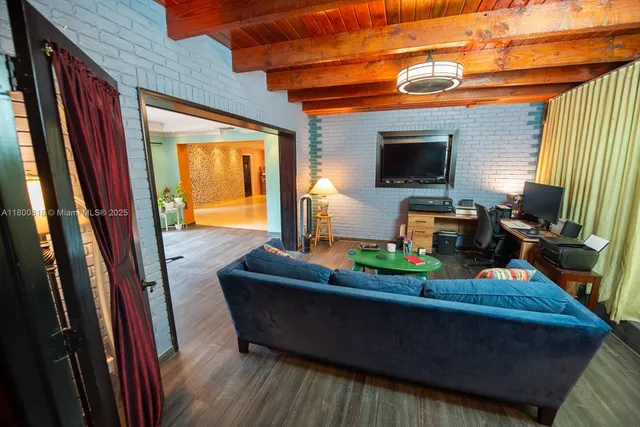 $895,000 | 16910 Northeast 8th Court, North Miami Beach, FL 33162