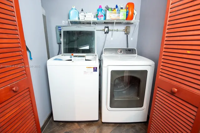 $895,000 | 16910 Northeast 8th Court, North Miami Beach, FL 33162