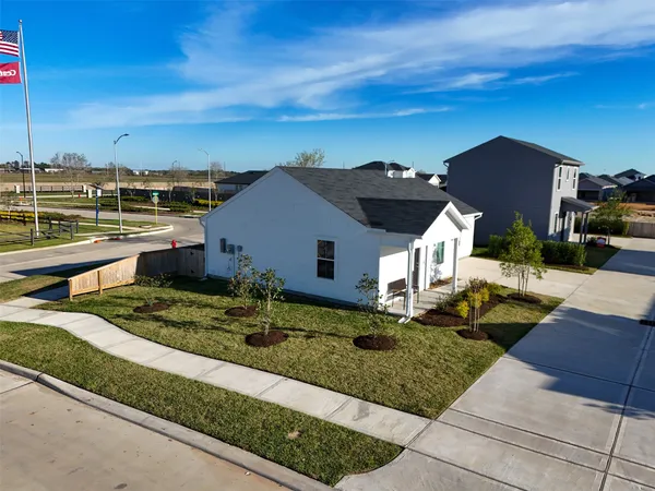 $1,650 | 30503 Bladnoch Lane, Waller, TX 77484