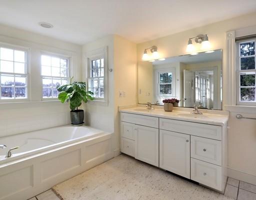 77 Coolidge Road Concord, MA 01742 - Photo 18 of 30 Gallery Image 18