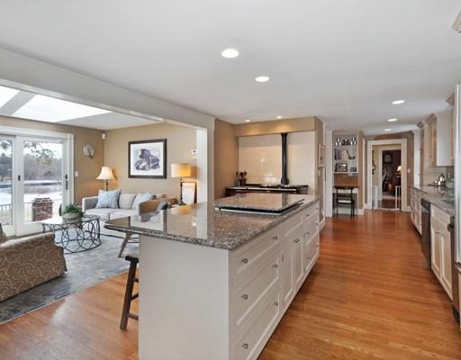 77 Coolidge Road Concord, MA 01742 - Photo 9 of 30 Gallery Image 9