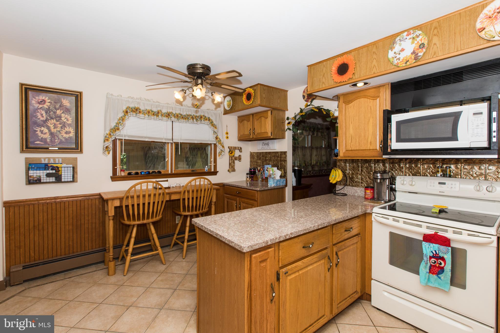 2030 Aster Road Macungie, PA 18062 - Photo 12 of 39 Kitchen