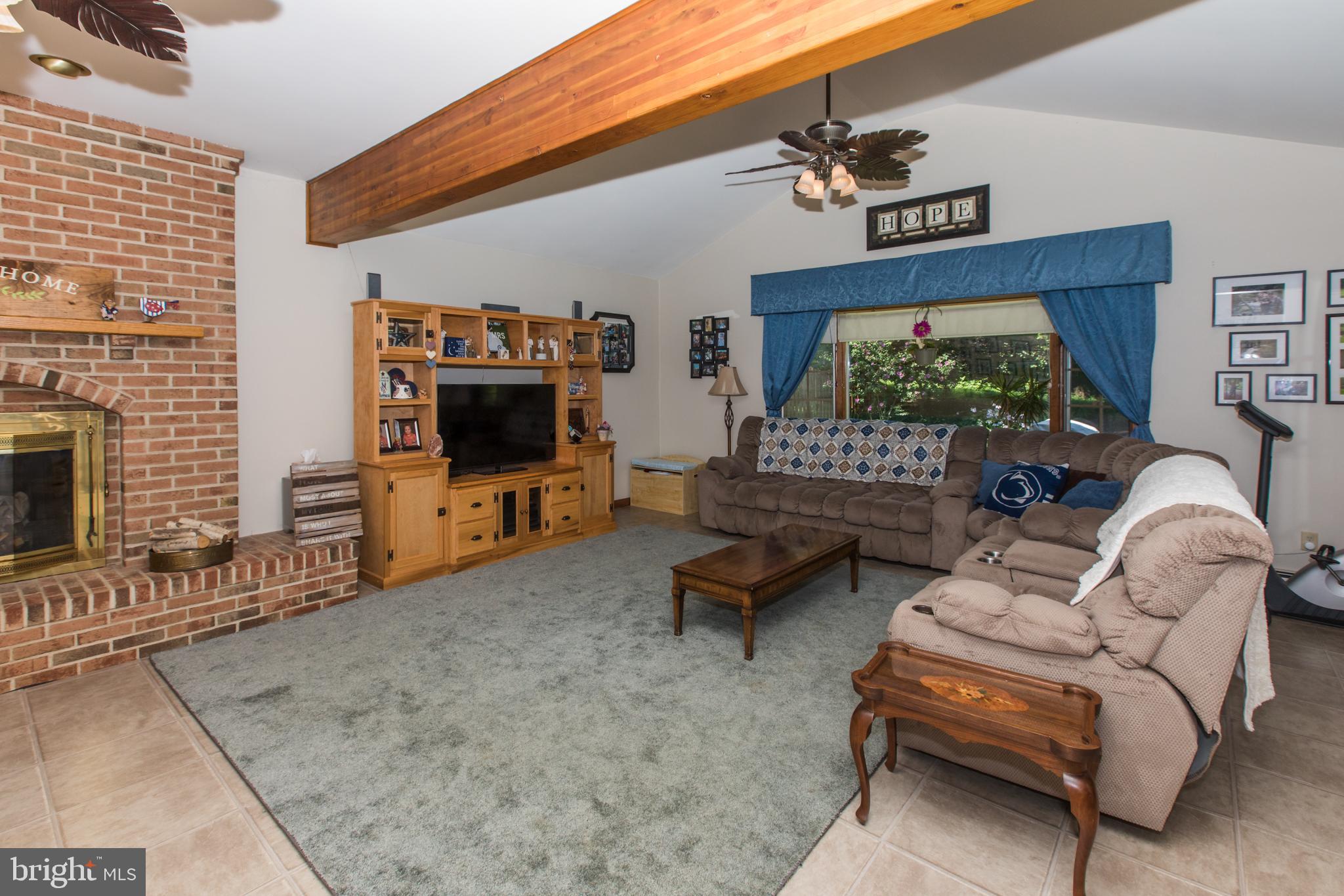 2030 Aster Road Macungie, PA 18062 - Photo 15 of 39 Great Room