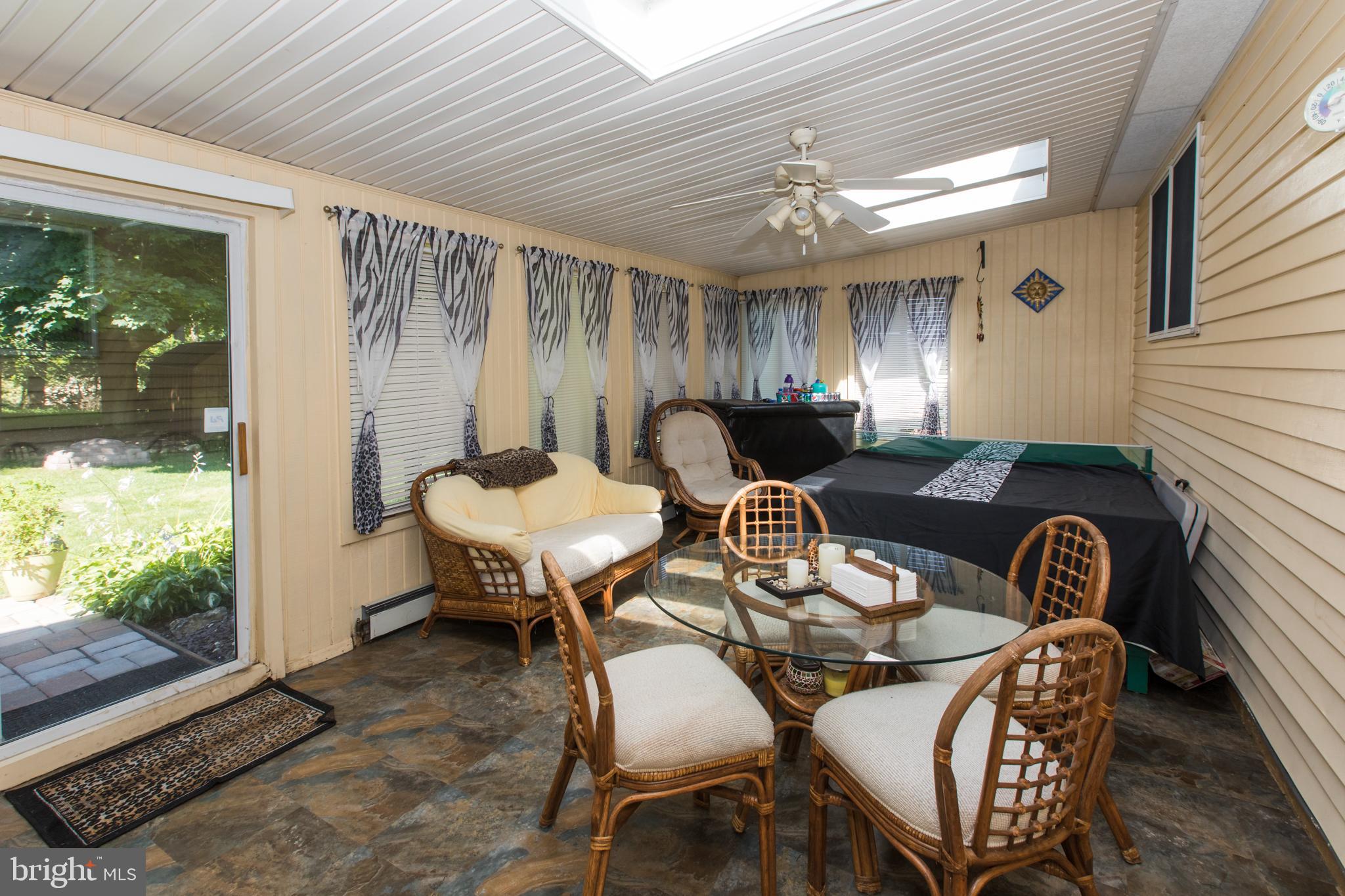 2030 Aster Road Macungie, PA 18062 - Photo 19 of 39 4 Seasons Room