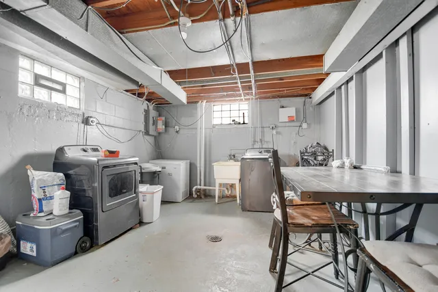 $189,873 | 1236 Barbara Lane, Chicago Heights, IL 60411