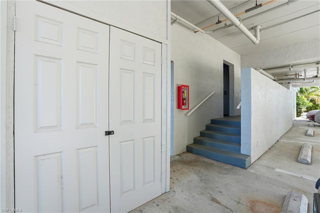 2875 Palm Beach Boulevard, Unit 202 Fort Myers, FL 33916 - Photo 27 of 38