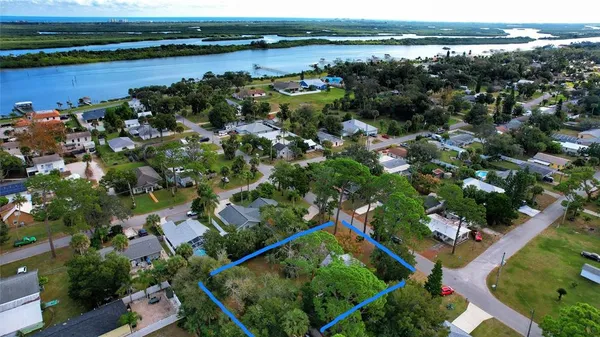 $287,000 | 111 New Hampshire Street, Edgewater, FL 32132