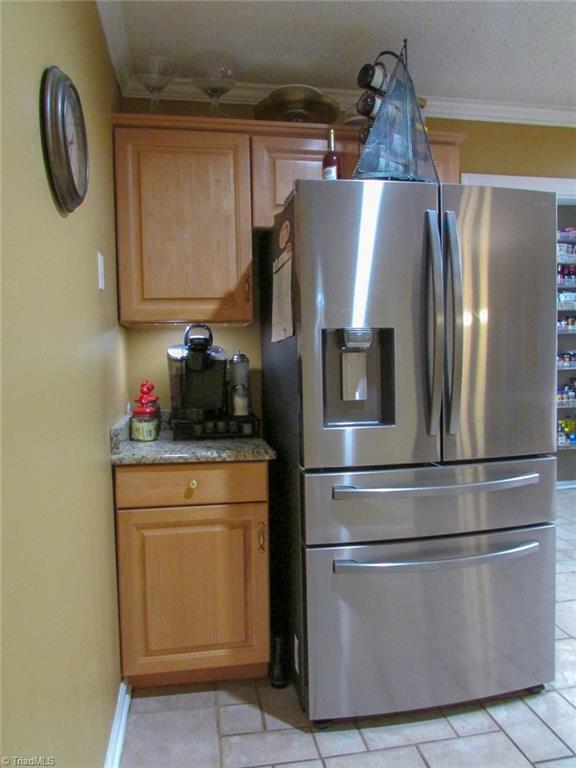 1612 Penny Road High Point, NC 27265 - Photo 13 of 46 Coffee Bar