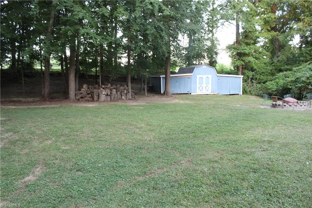 1612 Penny Road High Point, NC 27265 - Photo 38 of 46 Backyard