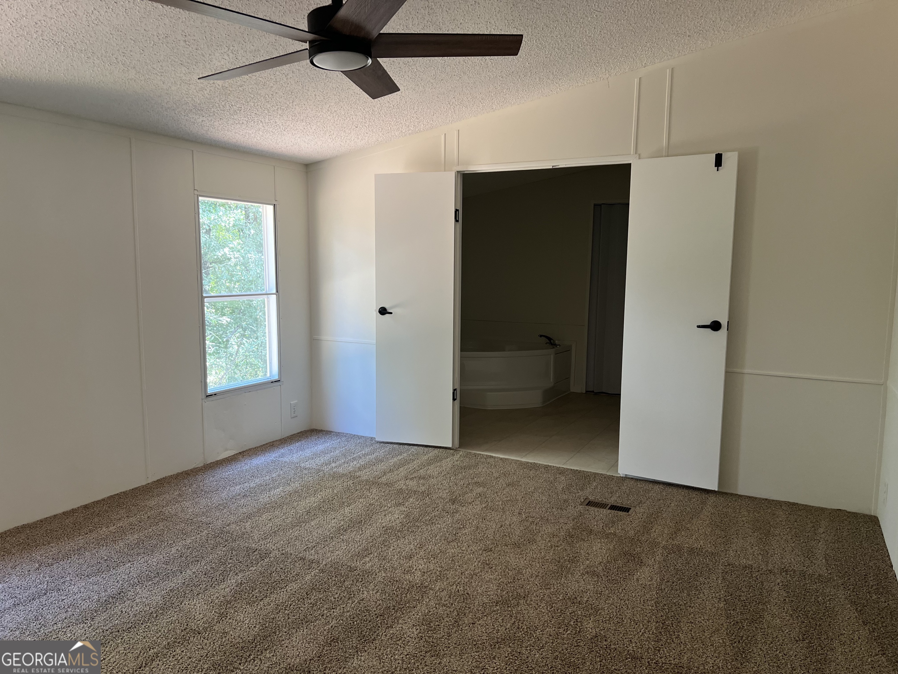 178 Edna Circle Thomaston, GA 30286 - Photo 21 of 31 a view of an empty room with a window