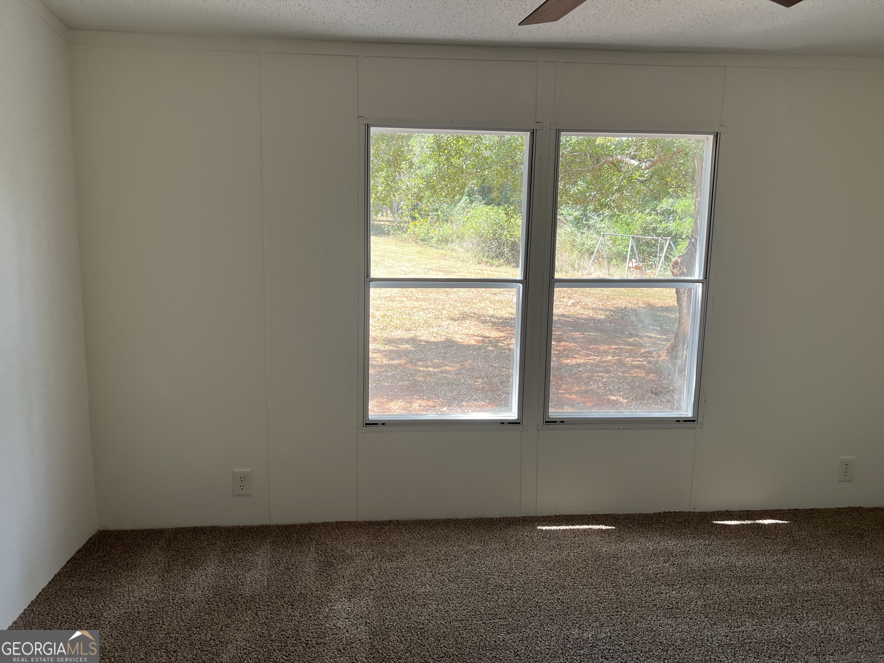 178 Edna Circle Thomaston, GA 30286 - Photo 24 of 31 an empty room with a window