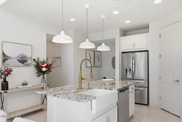 $539,999 | 2435 East Saint Catherine Avenue, Phoenix, AZ 85042