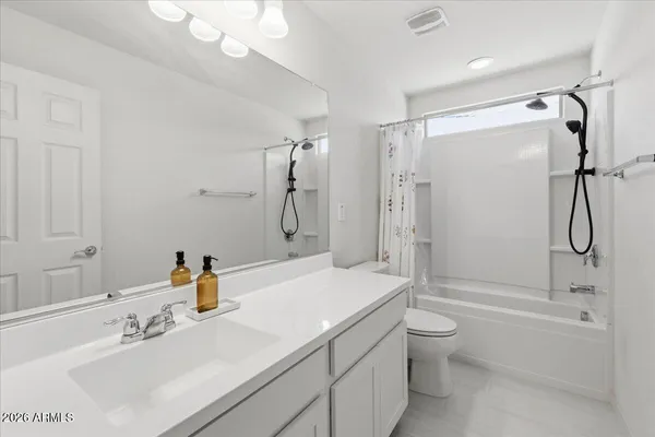 $539,999 | 2435 East Saint Catherine Avenue, Phoenix, AZ 85042