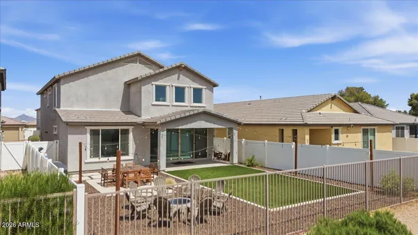 $539,999 | 2435 East Saint Catherine Avenue, Phoenix, AZ 85042