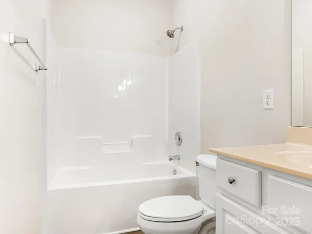 $450,000 | 8615 Tayland Cellers Court, Charlotte, NC 28277