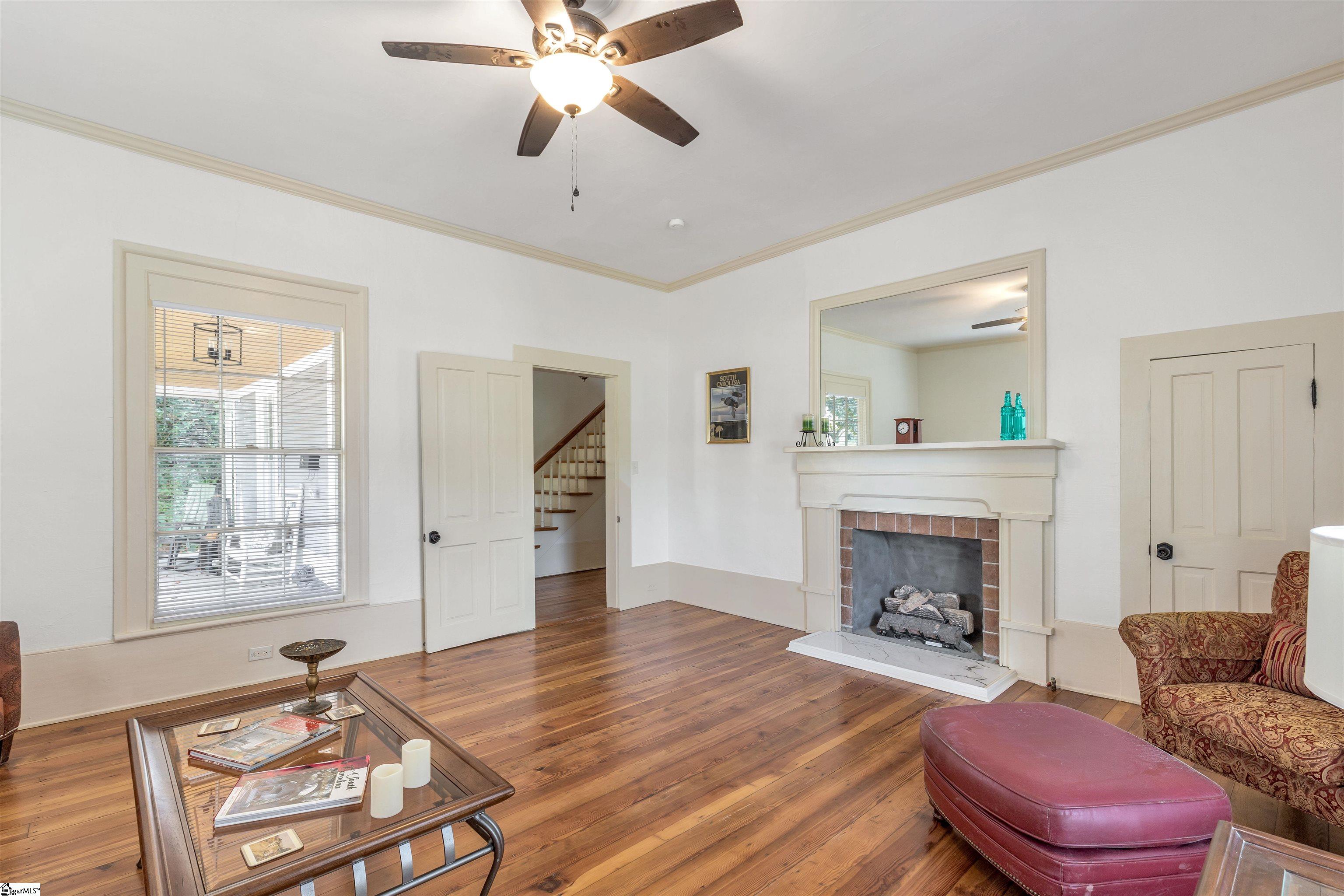 203 Kings Mountain Street Clover, SC 29710 - Photo 6 of 33