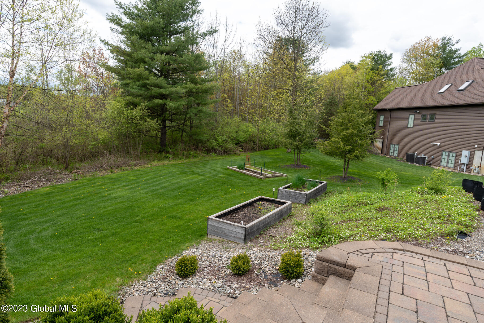 10 Seneca Road Niskayuna, NY 12309 - Photo 54 of 59 016-10-Seneca-Rd