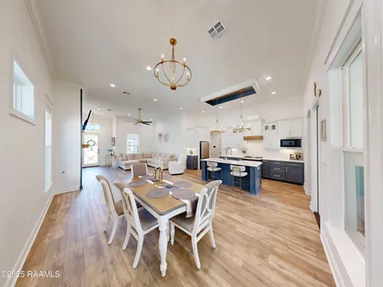 $343,000 | 122 Lakes Edge Drive, Broussard, LA 70518