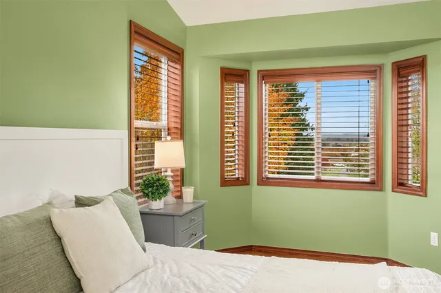 $950,000 | 26602 Northeast Anderson Street, Duvall, WA 98019